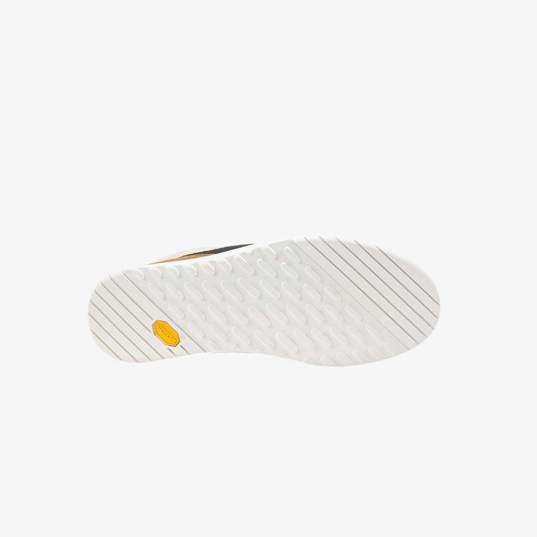 white grip sole of sidi motorcycle trainers