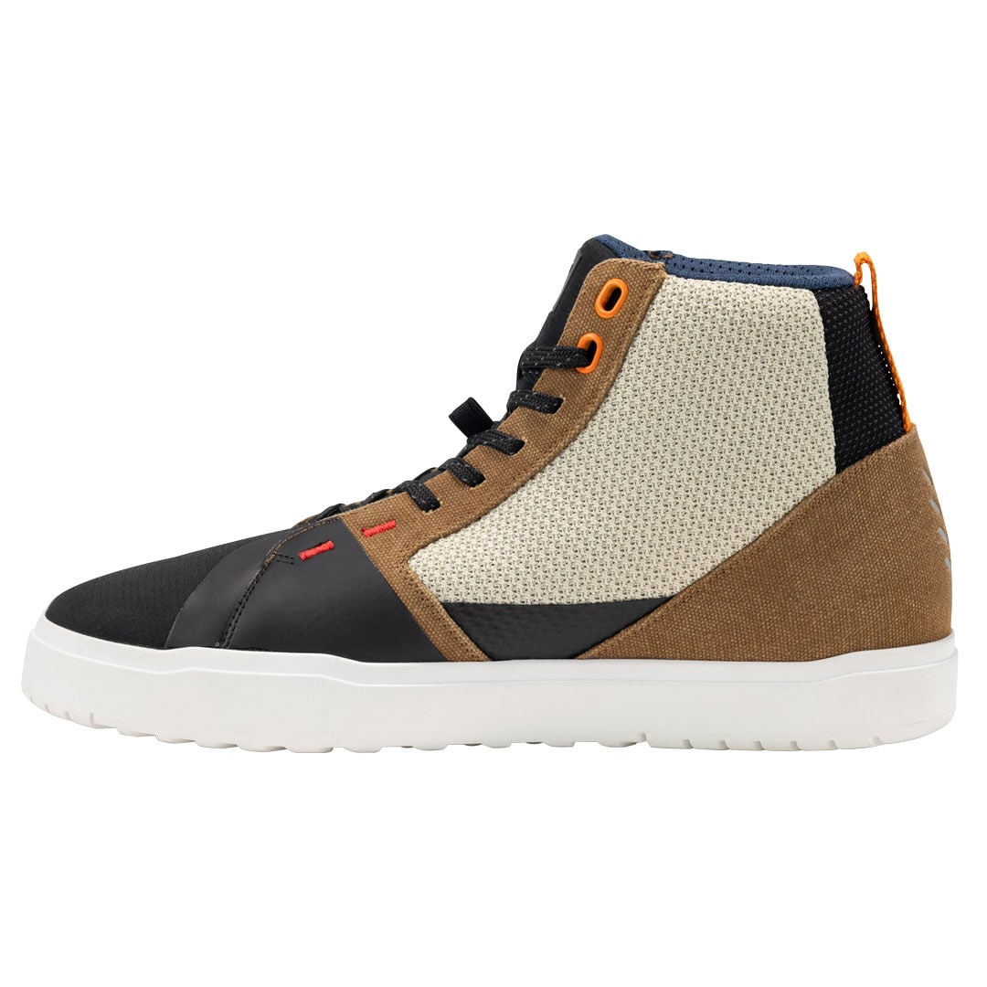 side view of black and brown Sidi Arx air boots