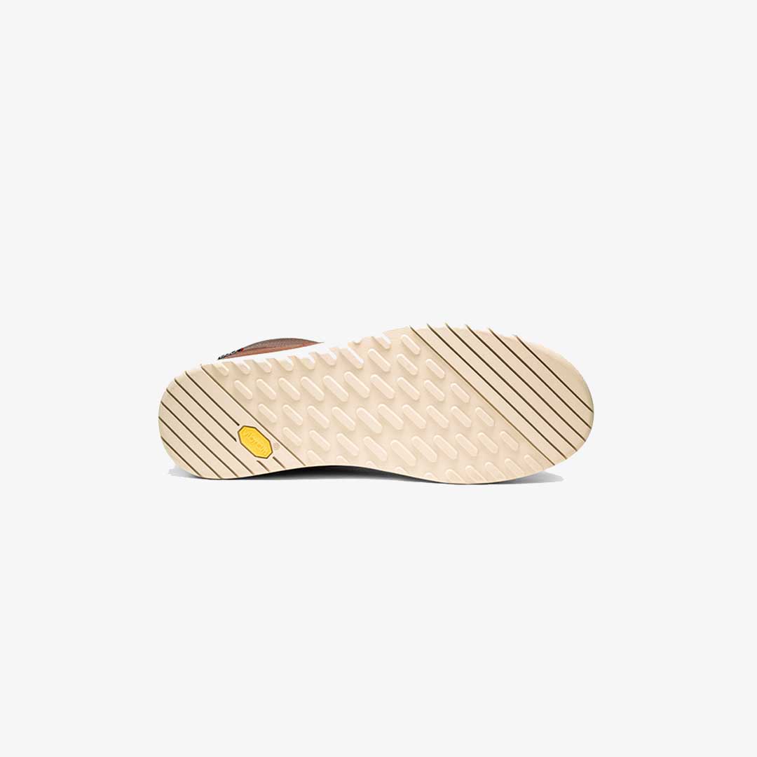cream grip sole of motorbike trainers