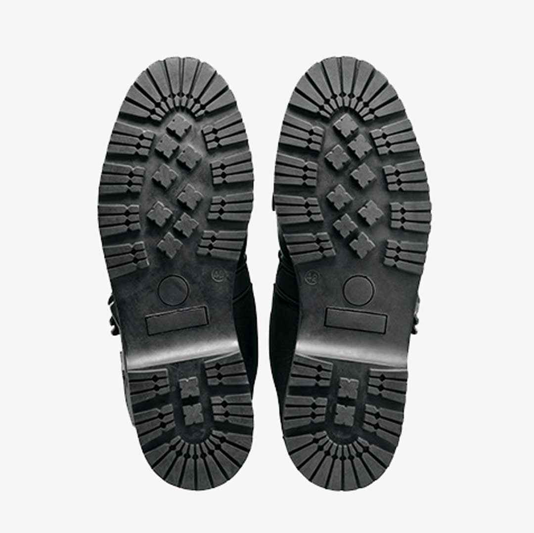 black grip soles of sidi boots