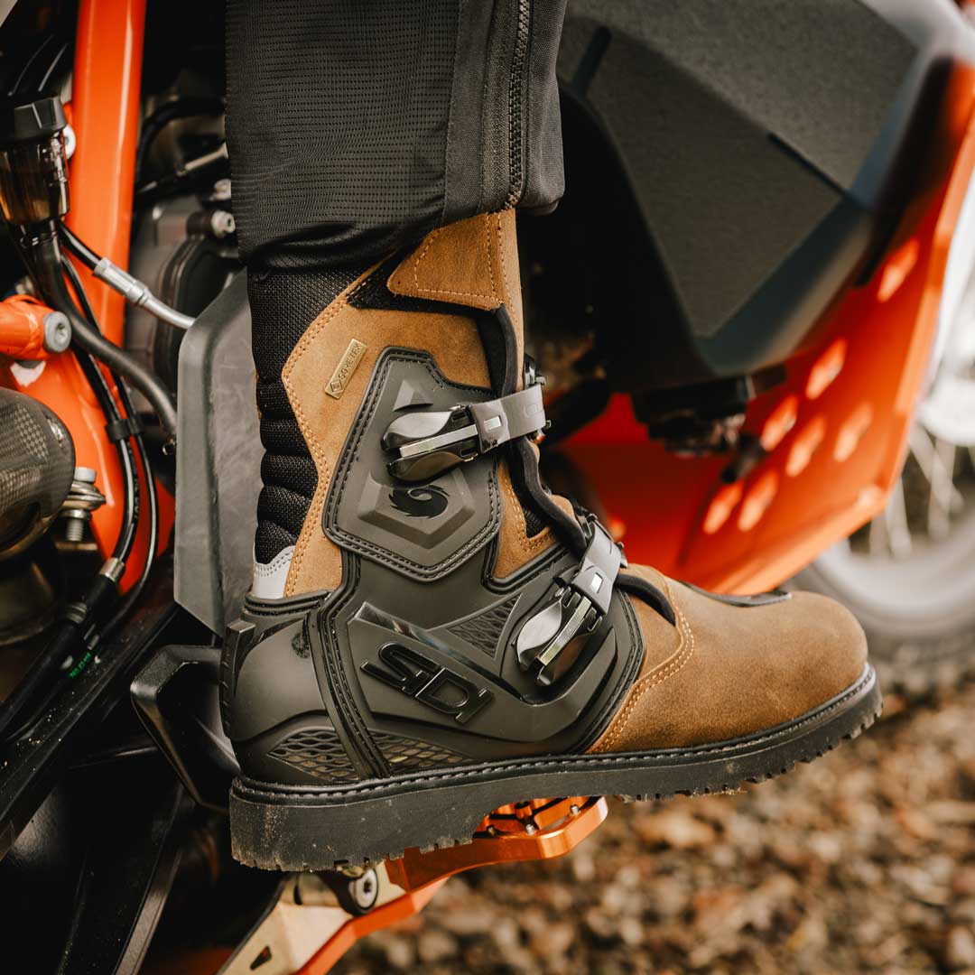 brown and black mid adventure 2 gore text boots