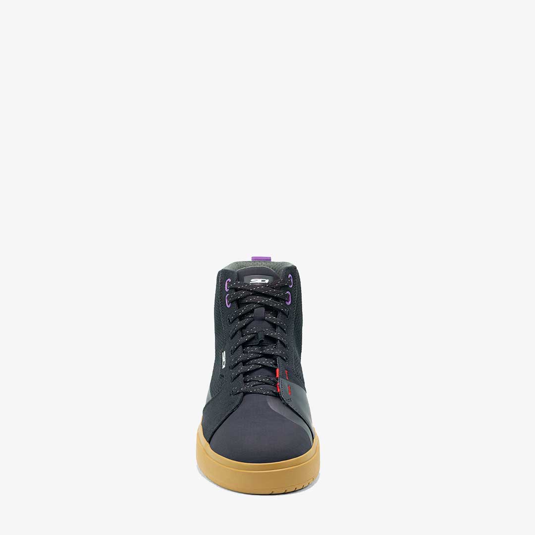 front of lace up black and brown motorbike trainers