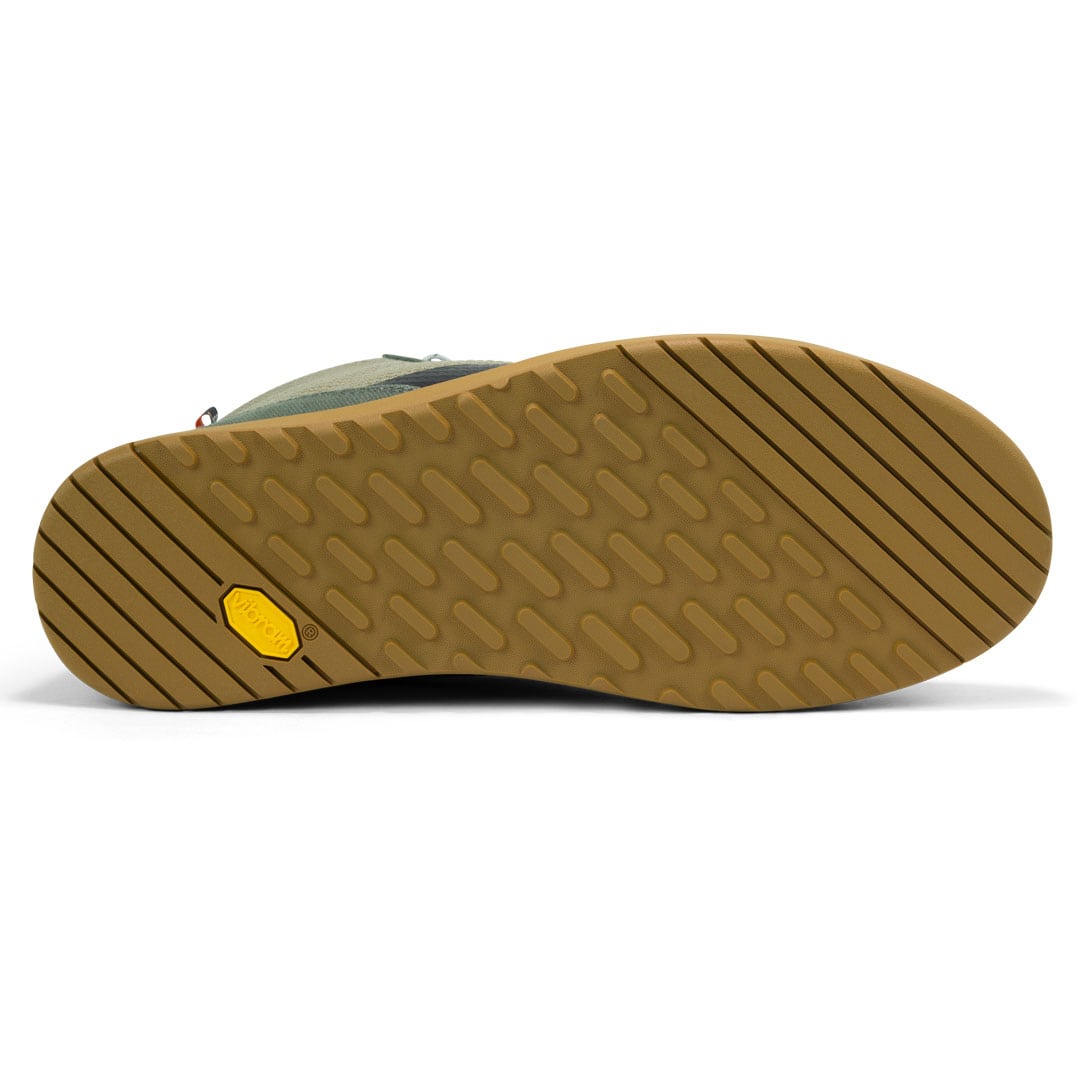 brown soles of Arx Air trainers