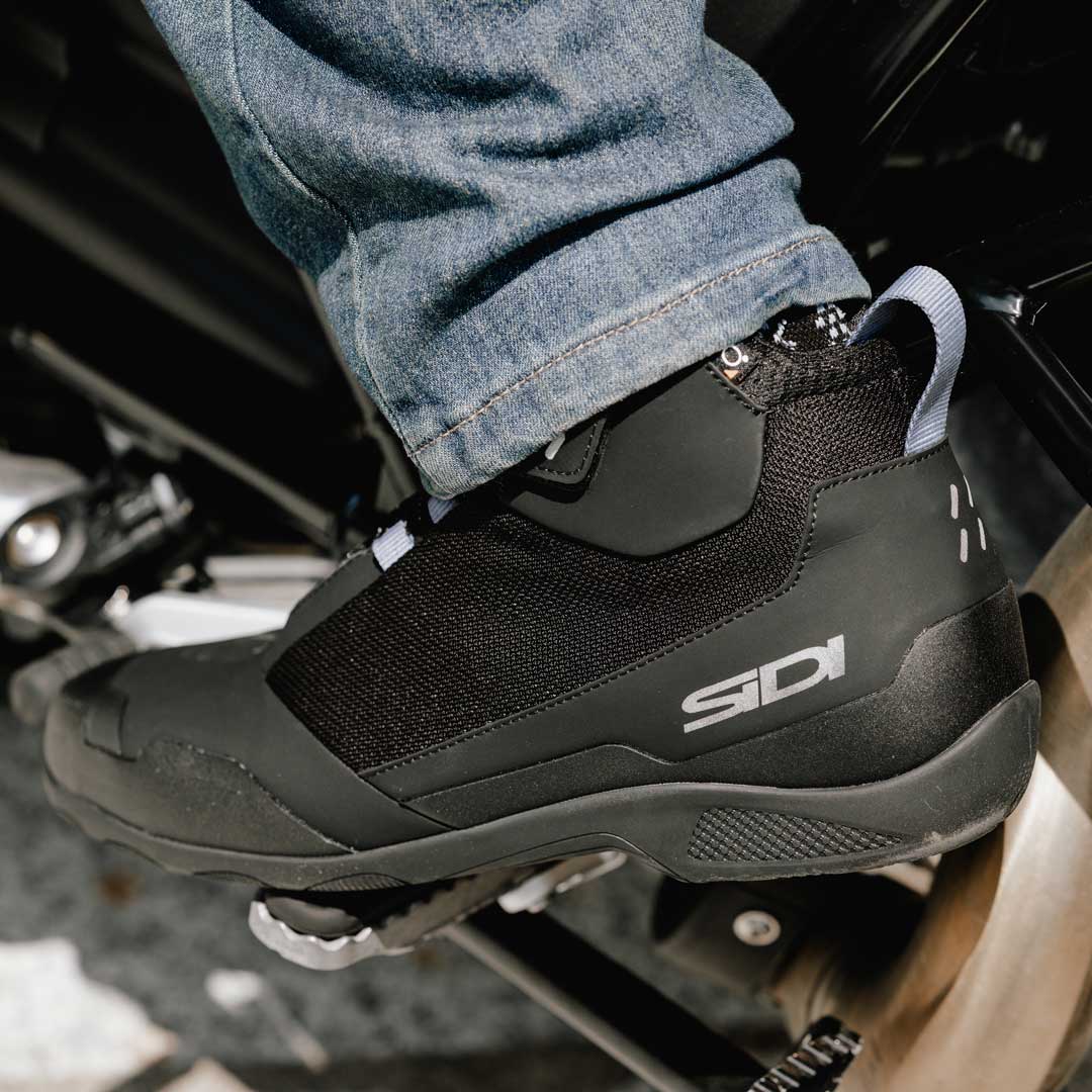 back of black meta 2 sidi motorcycle shoes with mesh